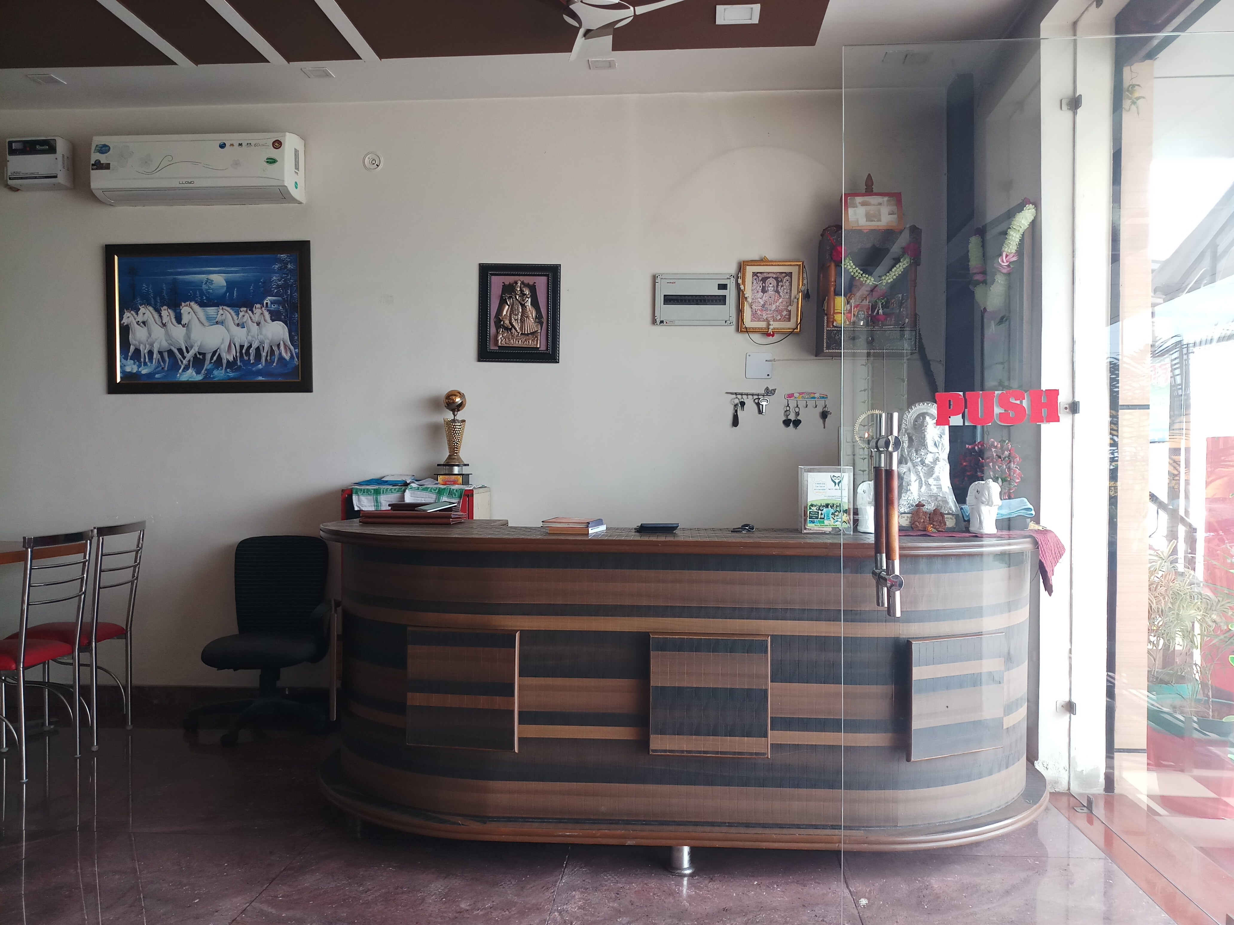Main gallery