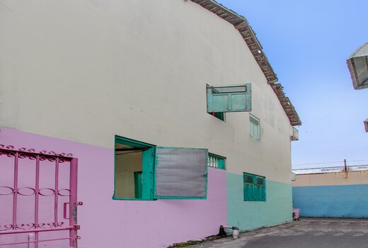 Hotel O Karomah Kostel Syariah