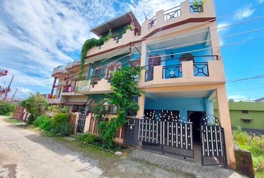 Gayatri homestay