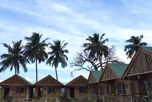 Hampi Green Valley Cottages