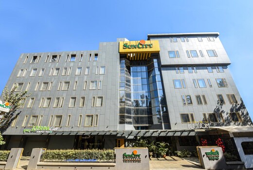 Hotel Suncity Residency