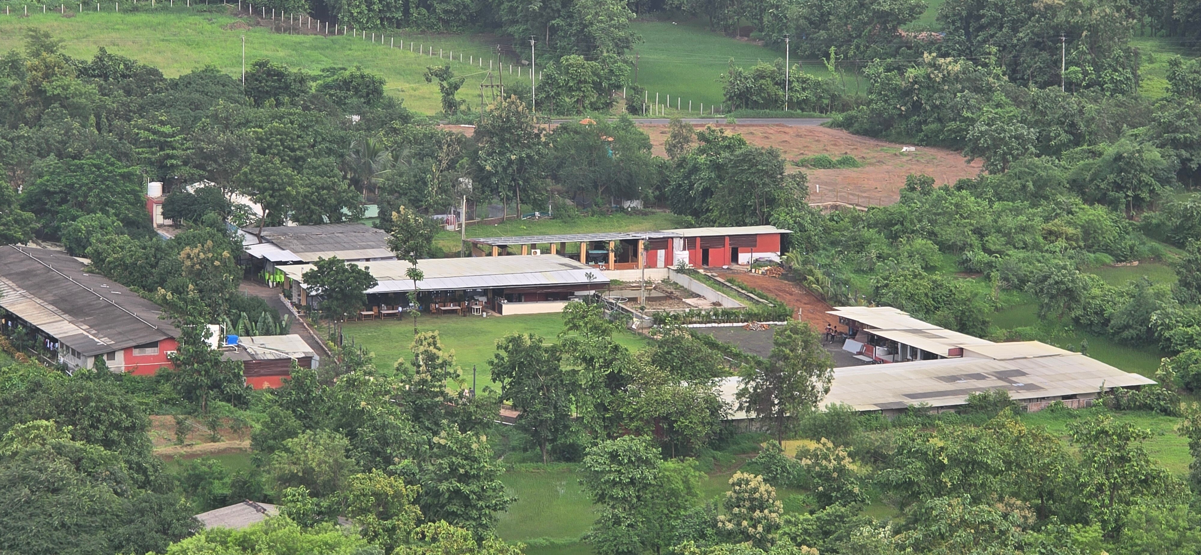 Raj Farm And Resort
