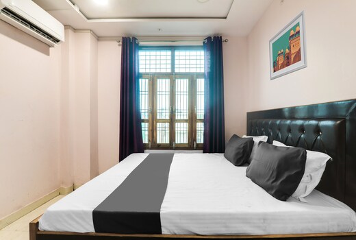 Hotel O Dwarka In