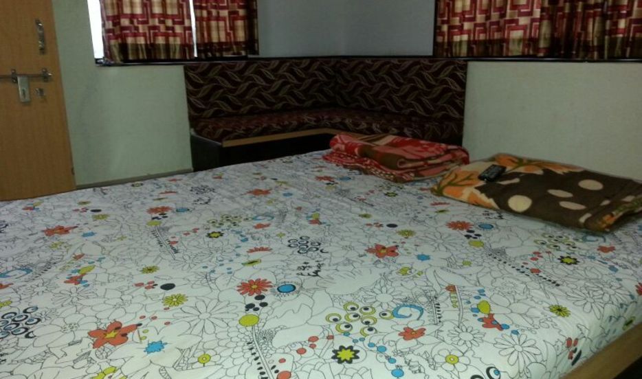 Heera Guest House