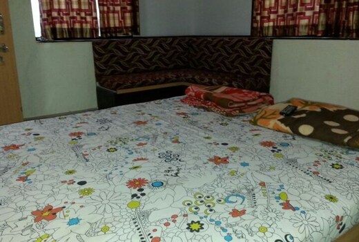 Heera Guest House