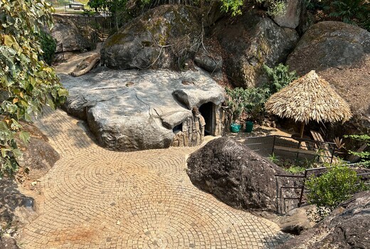Indriya Cave Stay Munnar