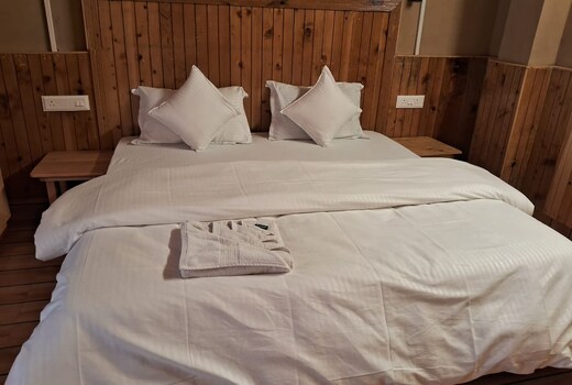 Tirthan holidays cottage