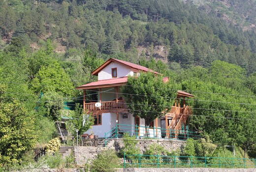 Teja Wooden Cottage'
