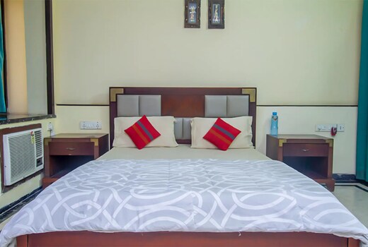 ClapOni Serviced Apartment E Wing