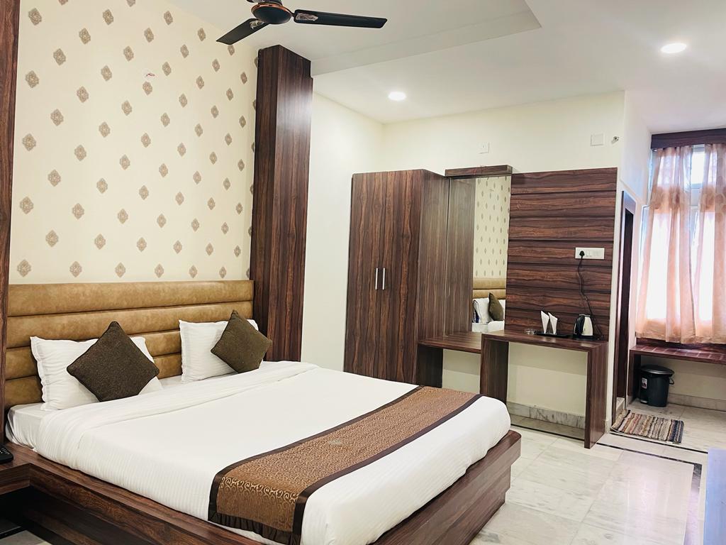 Hotel Royal Embassy