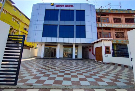 Mayur hotel