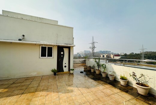 Friendly pent house 1bhk