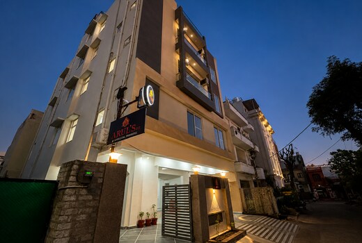 Arul's Guest House