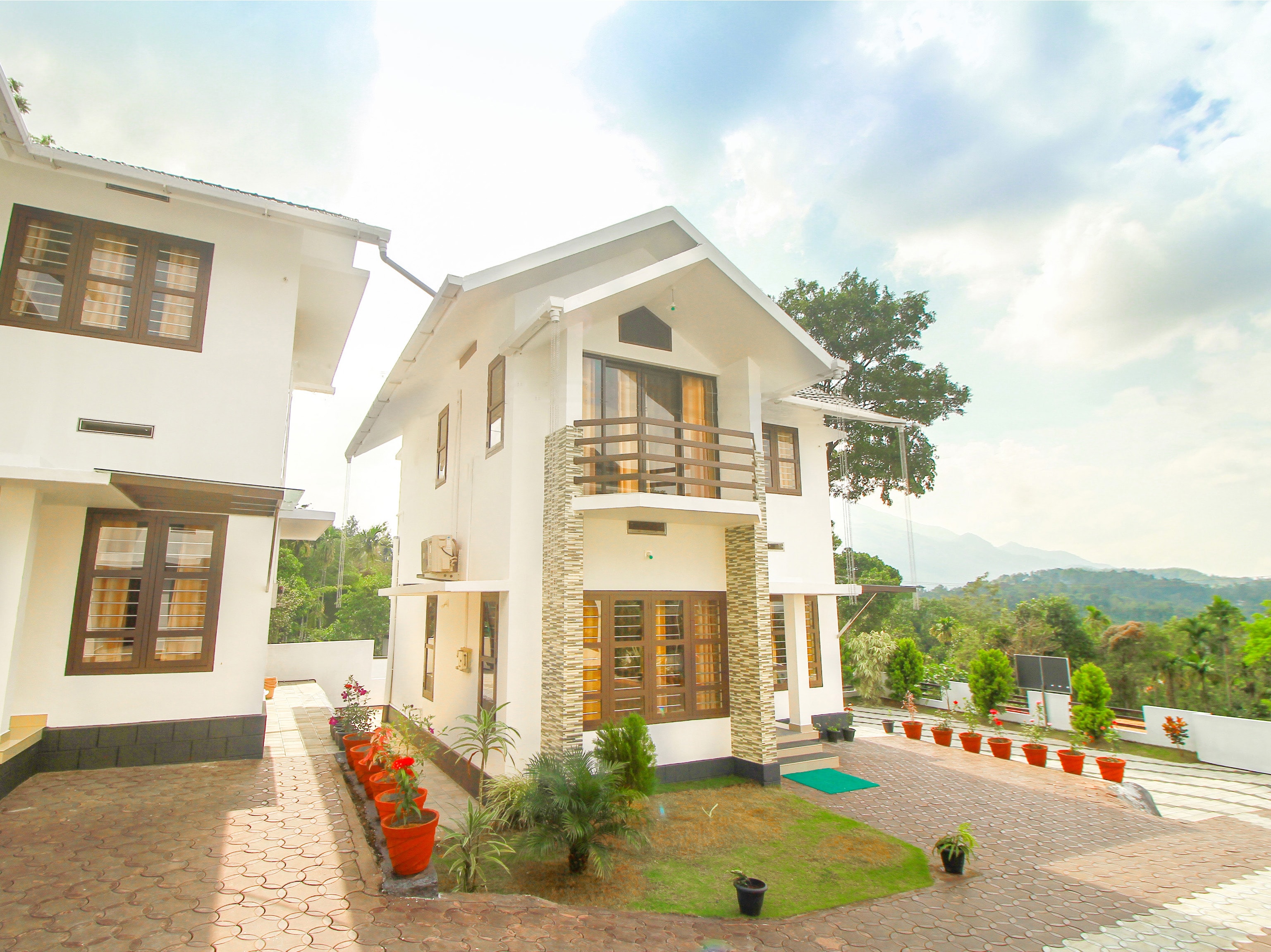 Skynor Villa | Rooms with Views
