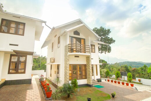 Skynor Villa | Rooms with Views