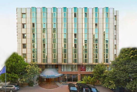 All Seasons Hotel