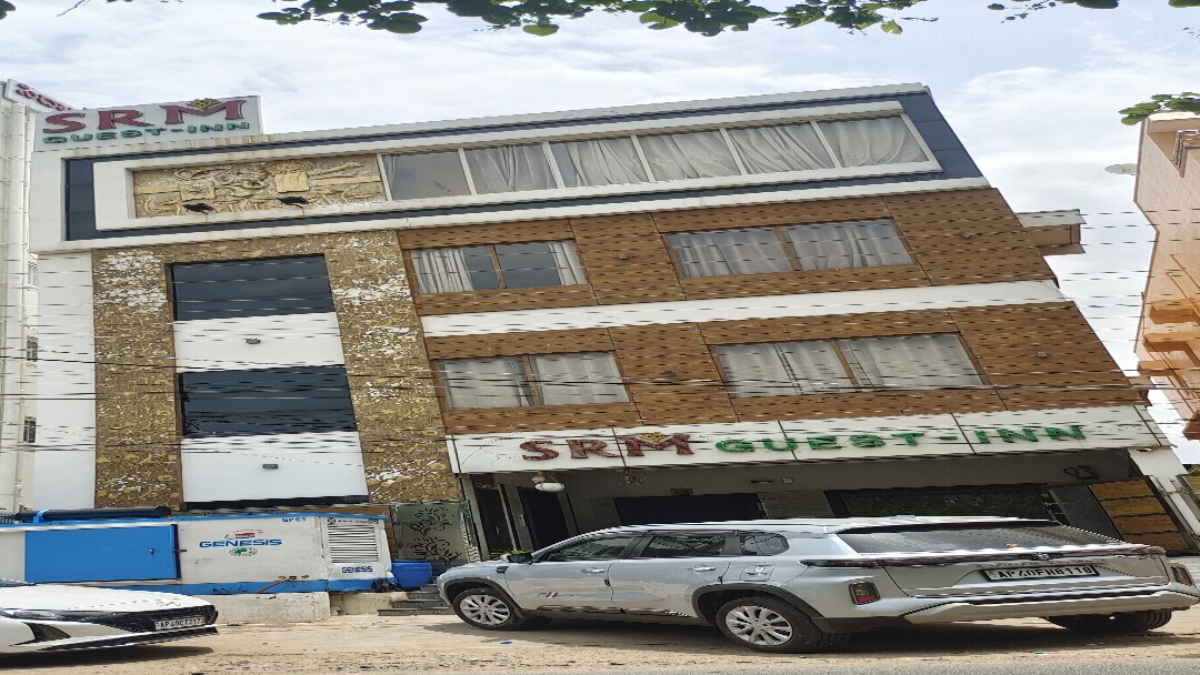 SRM Guest Inn
