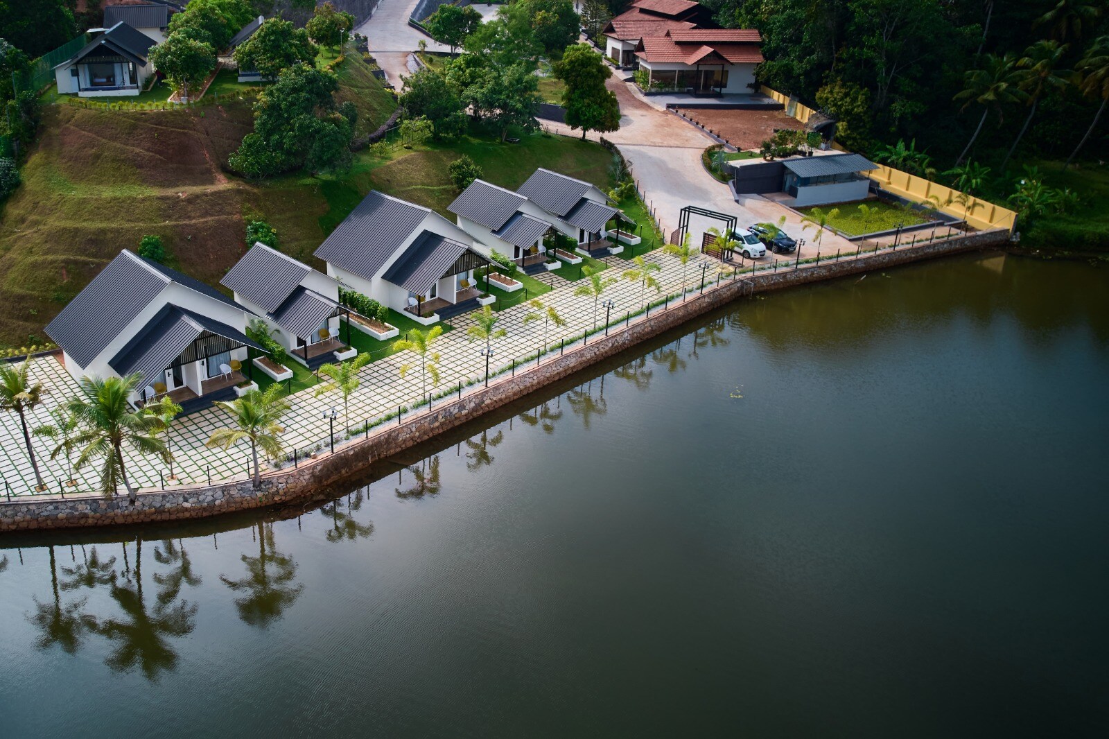 Lanka Valley Resorts