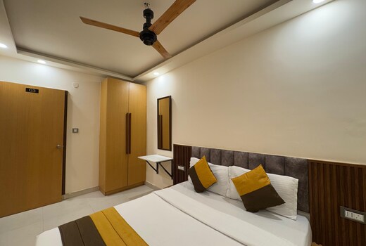Hotel R K Kormangala