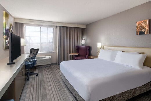 Hilton Garden Inn Bakersfield