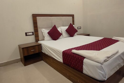 Hotel Blue Sky Residency