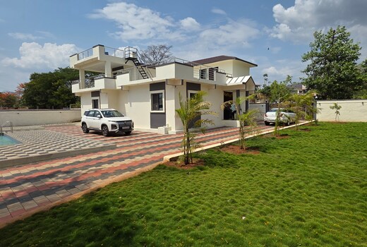 Luxury Villa with Pvt Pool Khopoli