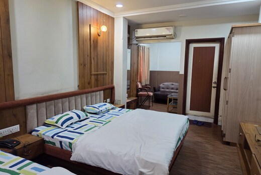 Sundaram hotel and resturant