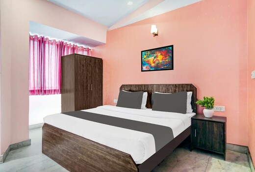 Collection O My Hotel Daksh