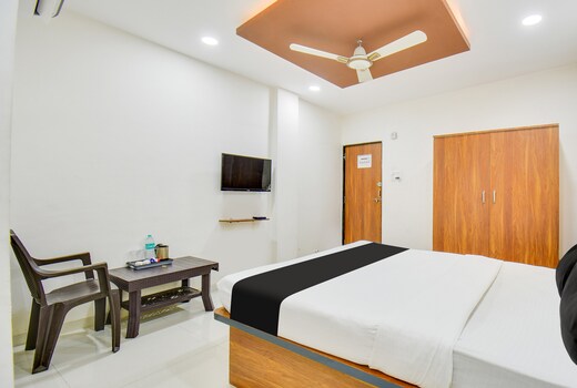 Hotel O Grand Executive