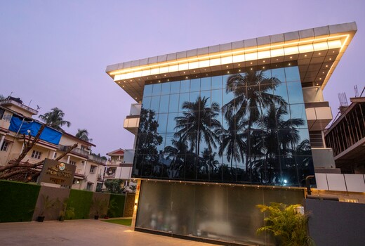 DiVaN Clarks Inn (Calangute Beach)