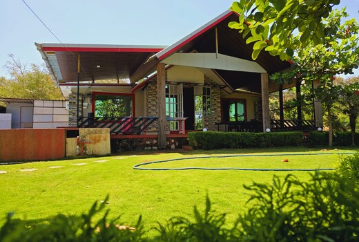 The lake villa 3bhk By Country Escape