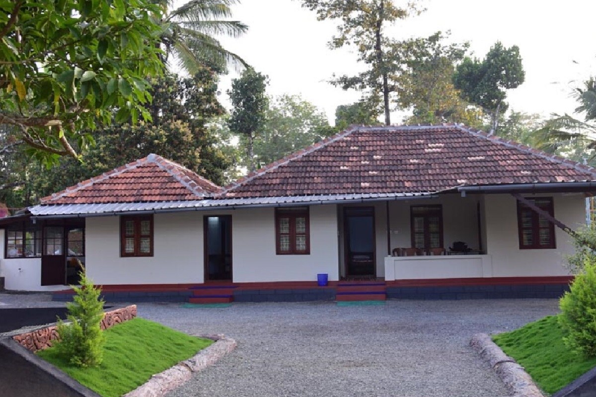 Tropical Home Stay