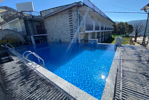 MOUNTAIN VIEW RESORT , CHAIL