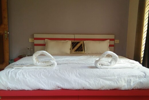 Sarang | Rooms in a Homestay