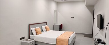 HOTEL GRAND ARJUN