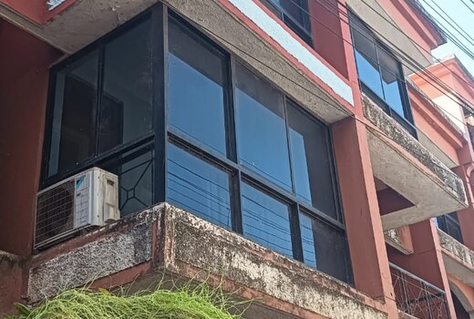 Blue Flamingo Hostel