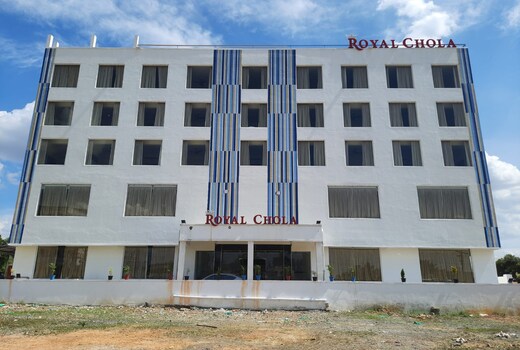 ROYAL CHOLA