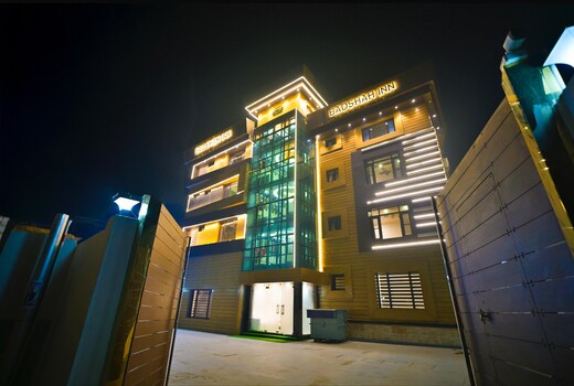 Badshah Inn