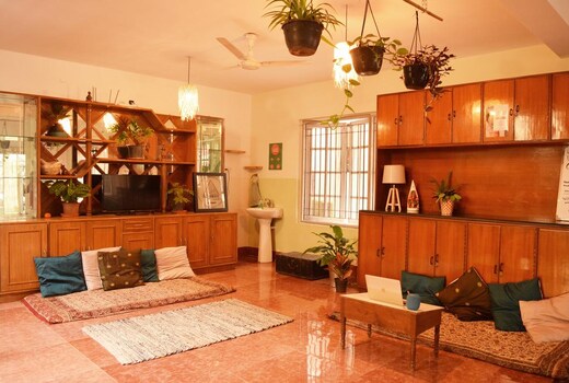 BE ANIMAL Hostel