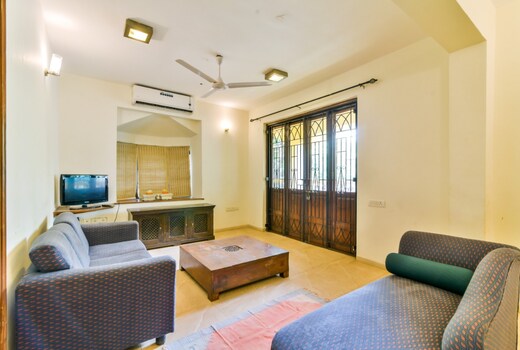 Heritage exotica luxurious apartment by Devrishi Holidays