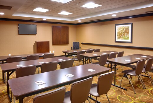 Staybridge Suites CHEYENNE, an IHG hotel