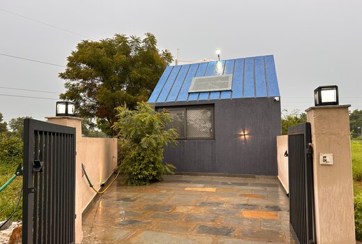 SR Cabins