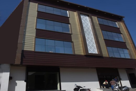 Hotel Anshvi Grand