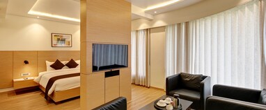 Hotel Mumbai House Ghansoli