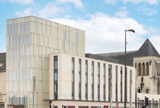Hampton by Hilton Tours Centre
