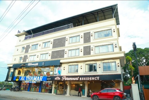 Paramount Residency