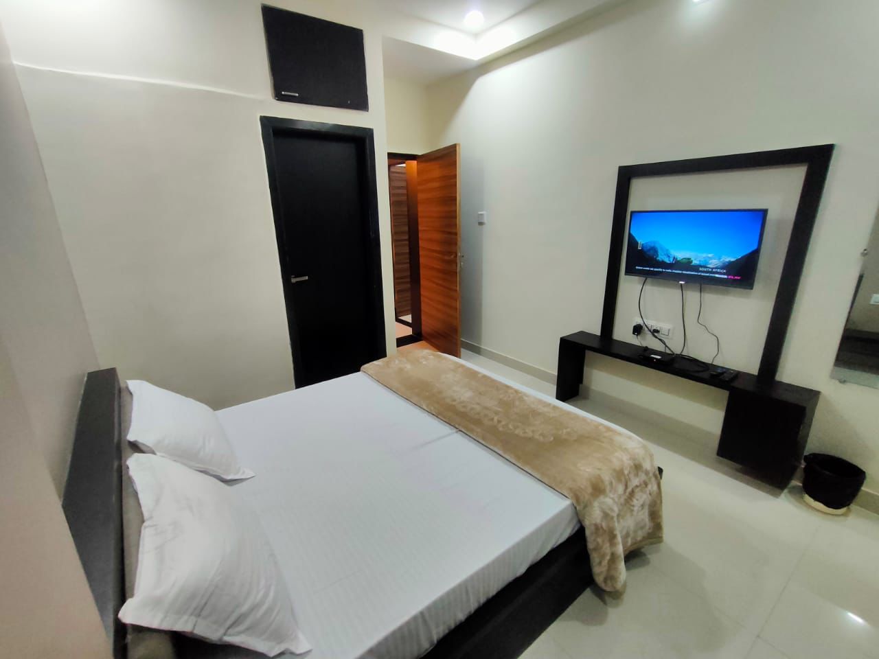 Kelwa Hotel and Restaurant