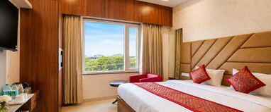 HOTEL PRIDE & RESTAURANT