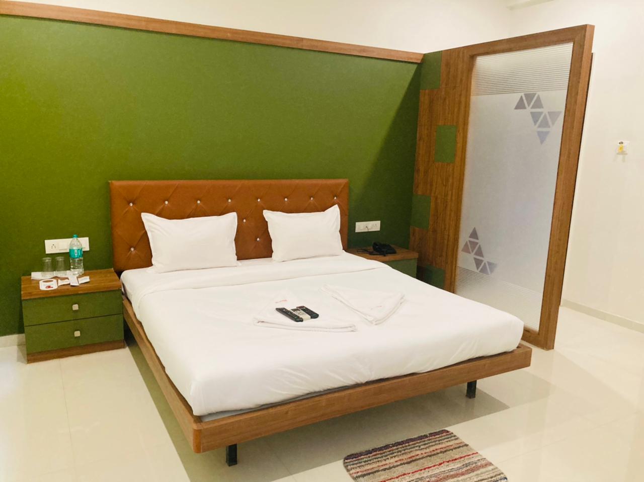 Hotel YUVRAJ