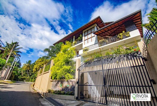 Rivora Residence